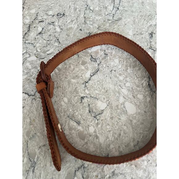 Vintage Boho Artsy Embroidered Genuine Leather Belt Multicolored Size 30 JL - Picture 6 of 8